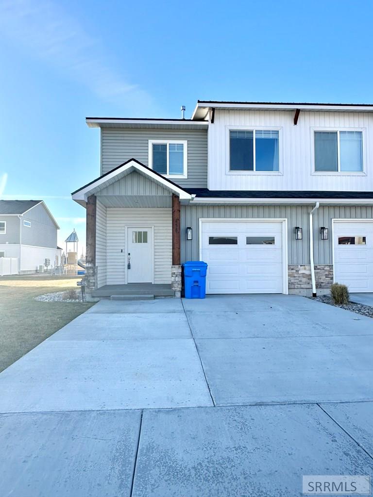 458 South 3rd West, Unit 458 Sugar City, ID 83448 - Photo 36 of 40