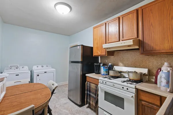 $744,000 | 311-315 North Winooski Avenue, Burlington, VT 05401