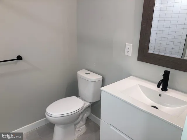 $1,100 | 5410 Pine Street, Unit 1, Philadelphia, PA 19143