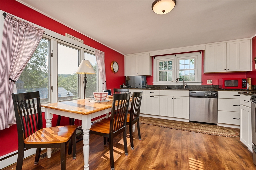 971 Bernardston Road Greenfield, MA 01301 - Photo 12 of 42 Gallery Image 12