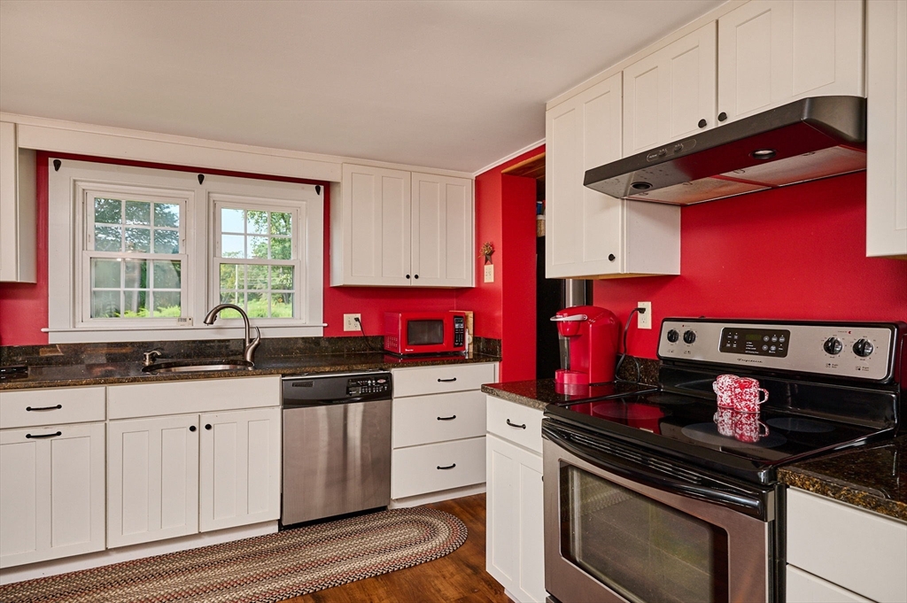 971 Bernardston Road Greenfield, MA 01301 - Photo 13 of 42 Gallery Image 13