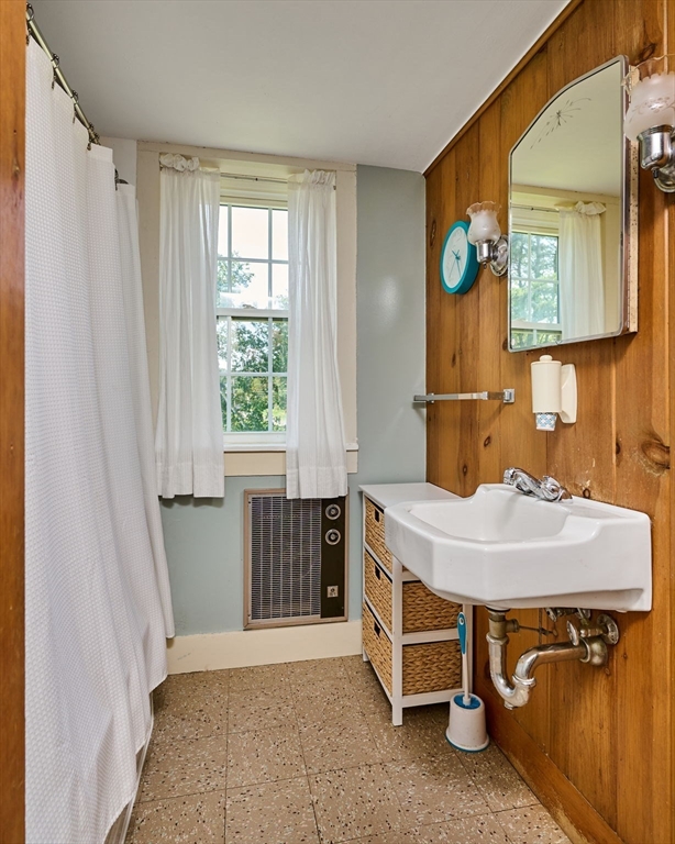 971 Bernardston Road Greenfield, MA 01301 - Photo 27 of 42 Gallery Image 27
