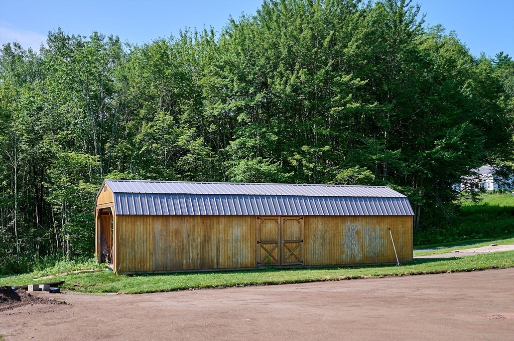 971 Bernardston Road Greenfield, MA 01301 - Photo 33 of 42 Gallery Image 33