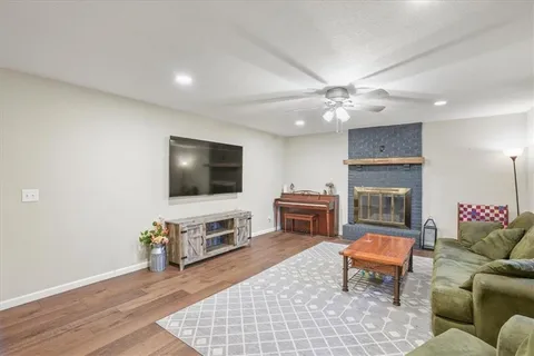 $320,000 | 441 Jamison Drive, Bonner Springs, KS 66012