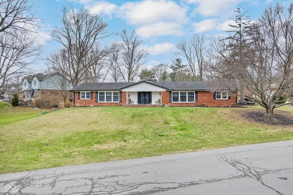 $425,000 | 8853 Briarclift Road, Indianapolis, IN 46256