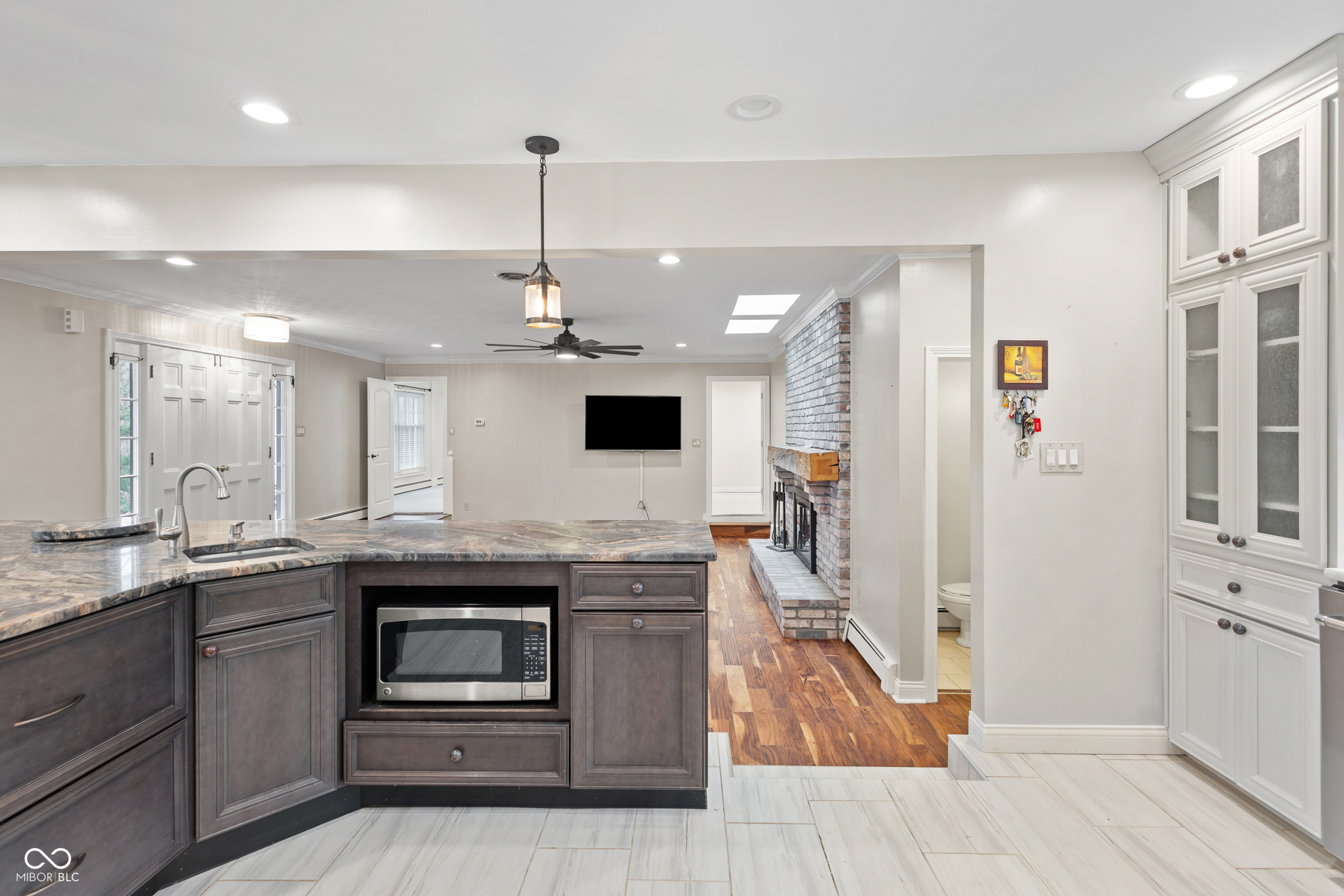 8853 Briarclift Road Indianapolis, IN 46256 - Photo 14 of 72