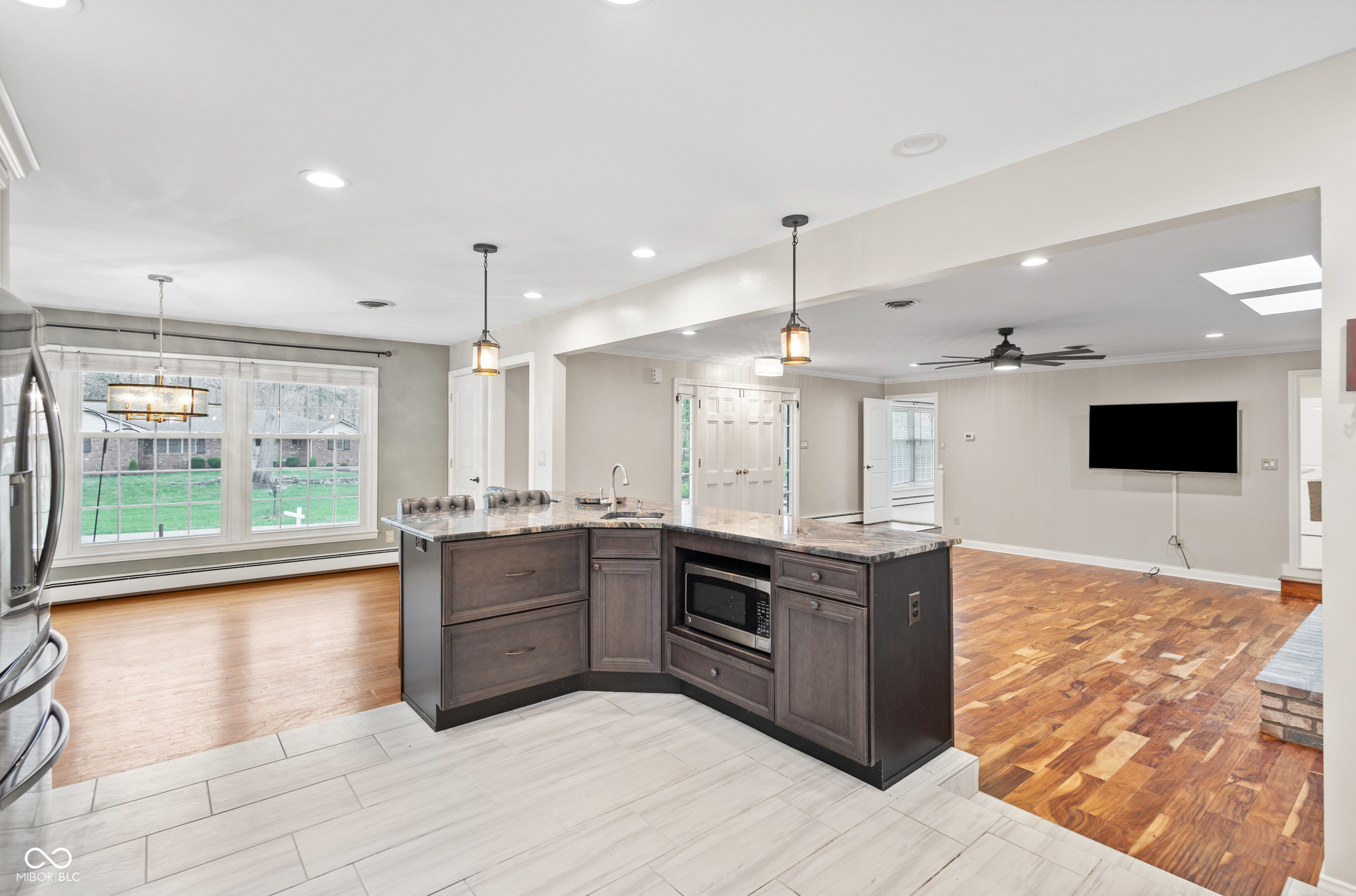 8853 Briarclift Road Indianapolis, IN 46256 - Photo 15 of 72