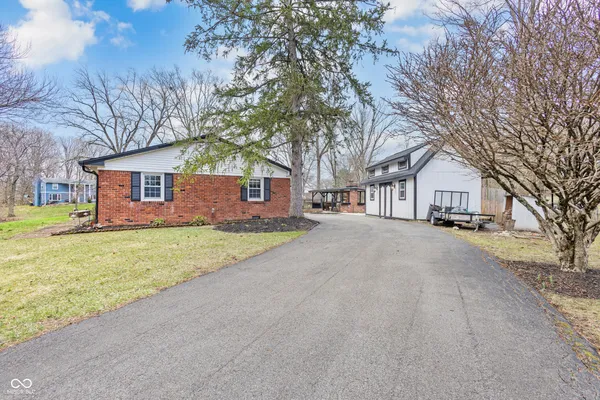 $425,000 | 8853 Briarclift Road, Indianapolis, IN 46256