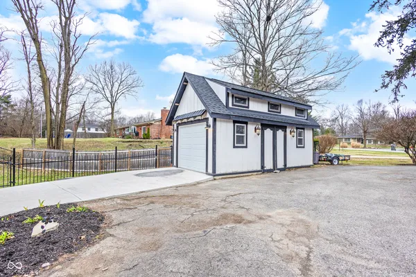 $425,000 | 8853 Briarclift Road, Indianapolis, IN 46256