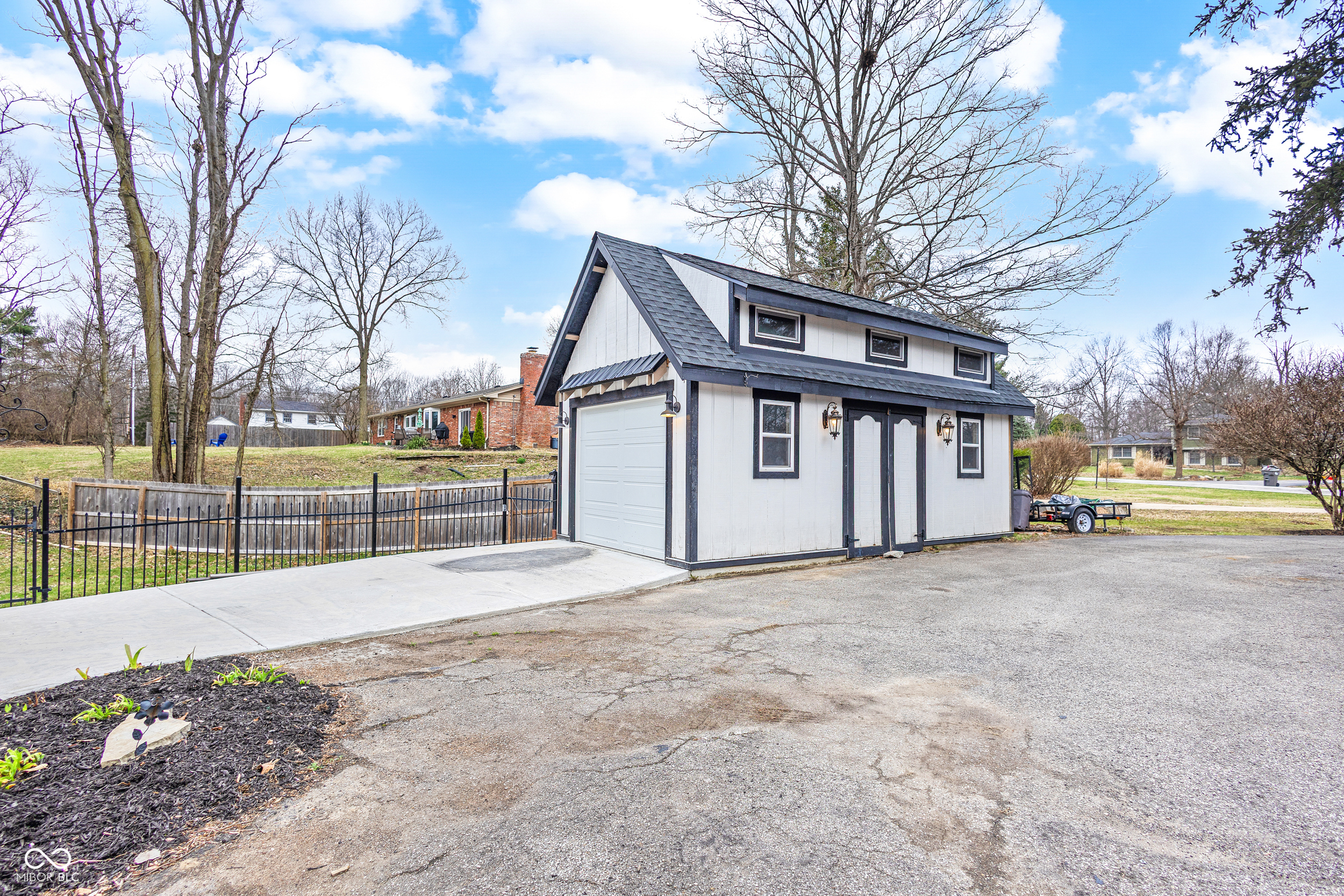 8853 Briarclift Road Indianapolis, IN 46256 - Photo 44 of 72