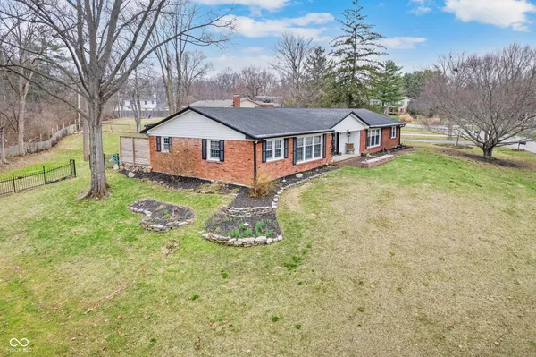 $425,000 | 8853 Briarclift Road, Indianapolis, IN 46256