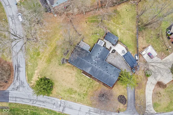 $425,000 | 8853 Briarclift Road, Indianapolis, IN 46256