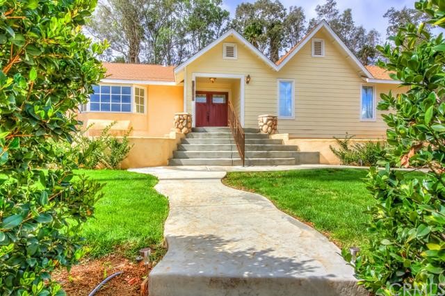 2380 Onota Avenue Riverside, CA 92504 - Photo 1 of 1 Front of House from Street