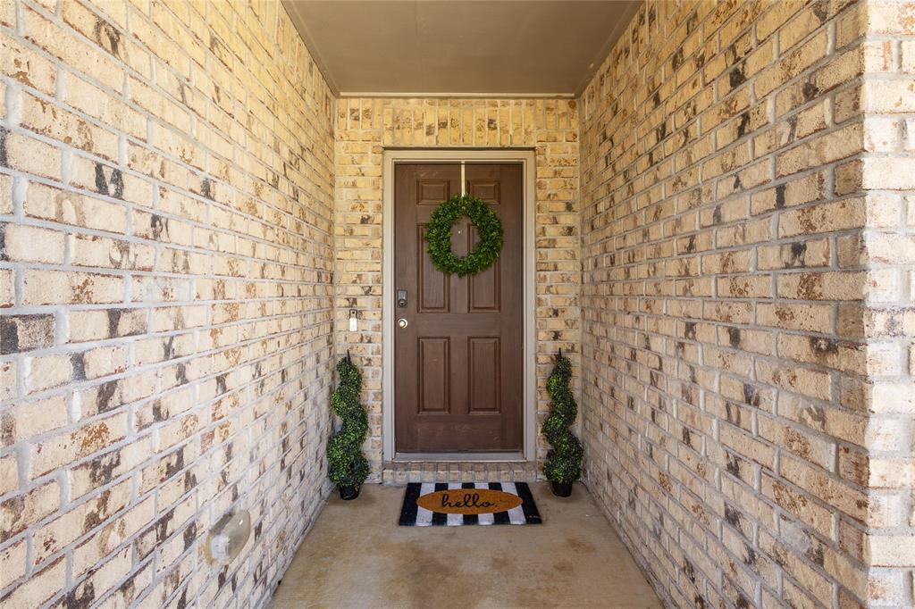 6609 Auburn Dl Road Pilot Point, TX 76258 - Photo 3 of 40