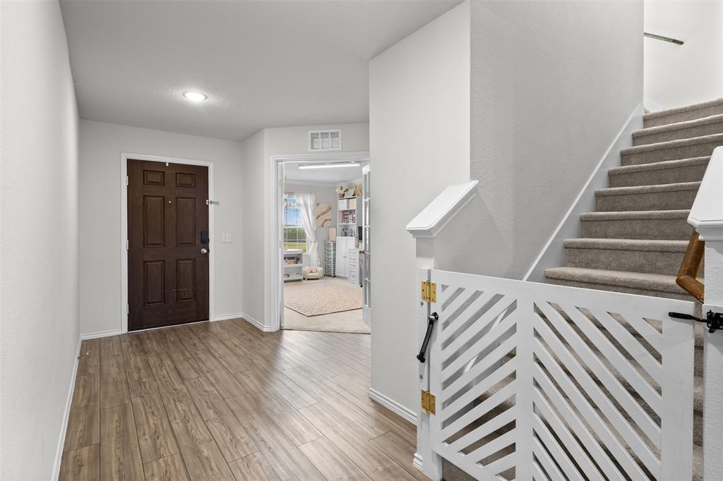 6609 Auburn Dl Road Pilot Point, TX 76258 - Photo 4 of 40