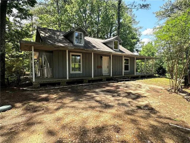 $1,650 | 393 Fish Hatchery Road, Forest Hill, LA 71430