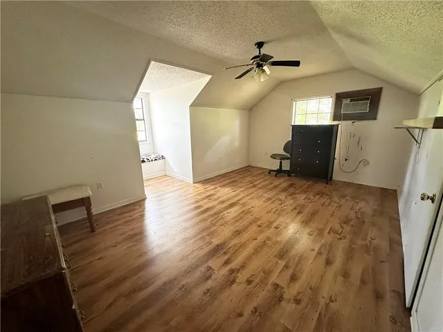 $1,650 | 393 Fish Hatchery Road, Forest Hill, LA 71430