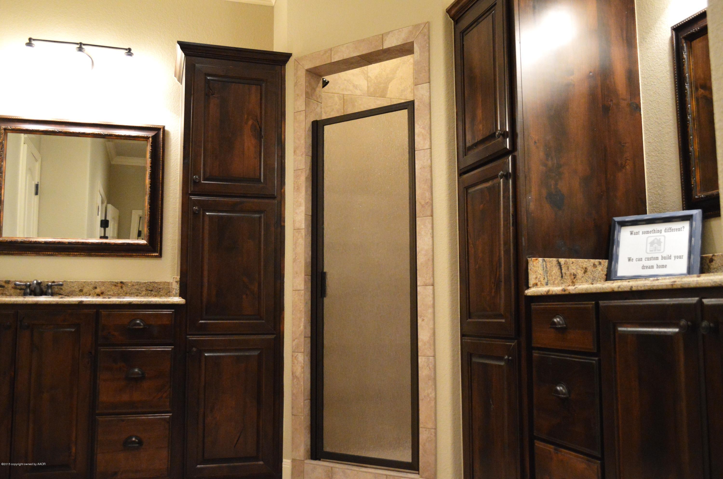 18451 Hidden Springs Road Bushland, TX 79124 - Photo 19 of 45 Master Bath