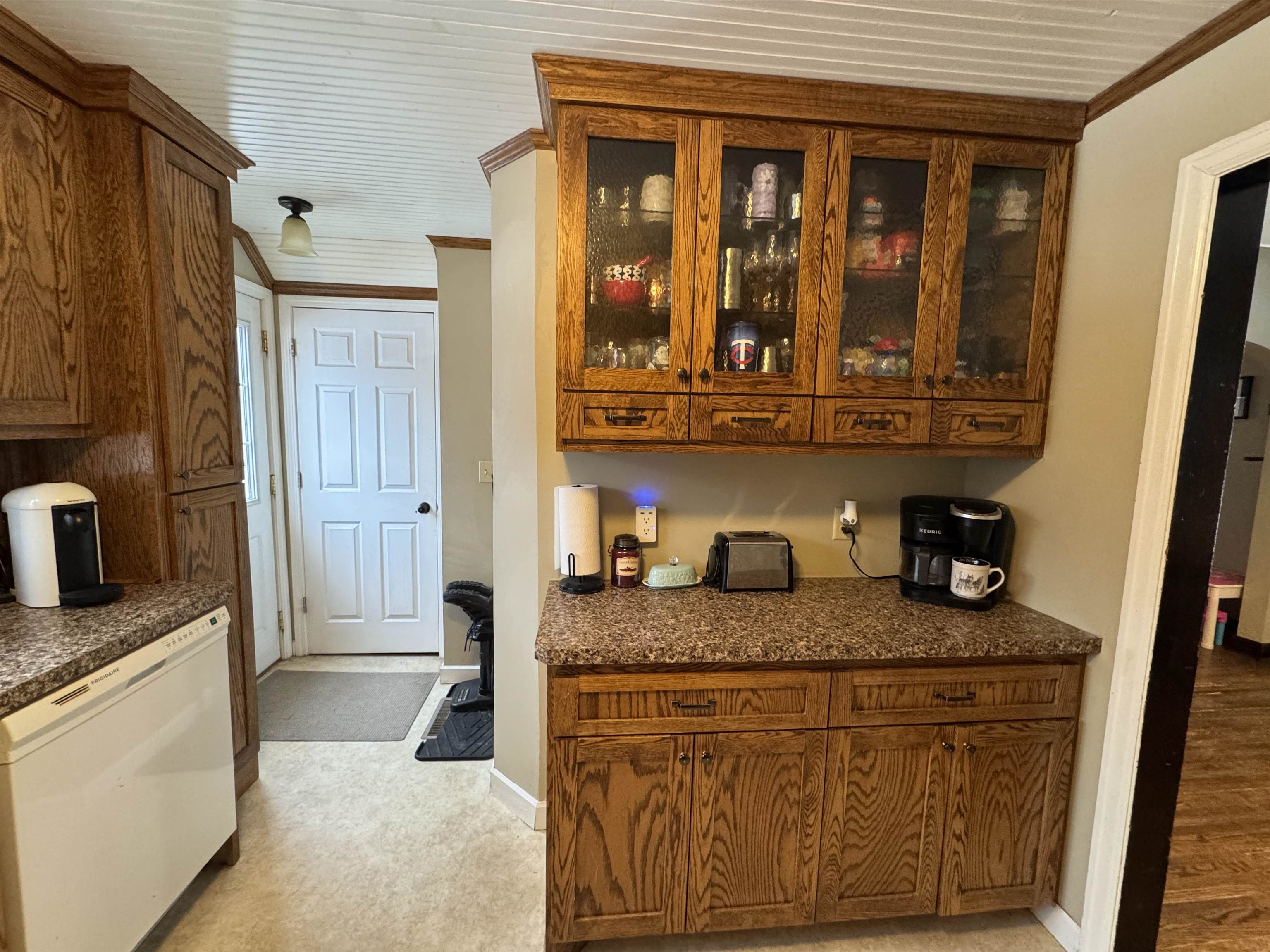 210 Court Avenue North Sandstone, MN 55072 - Photo 15 of 44