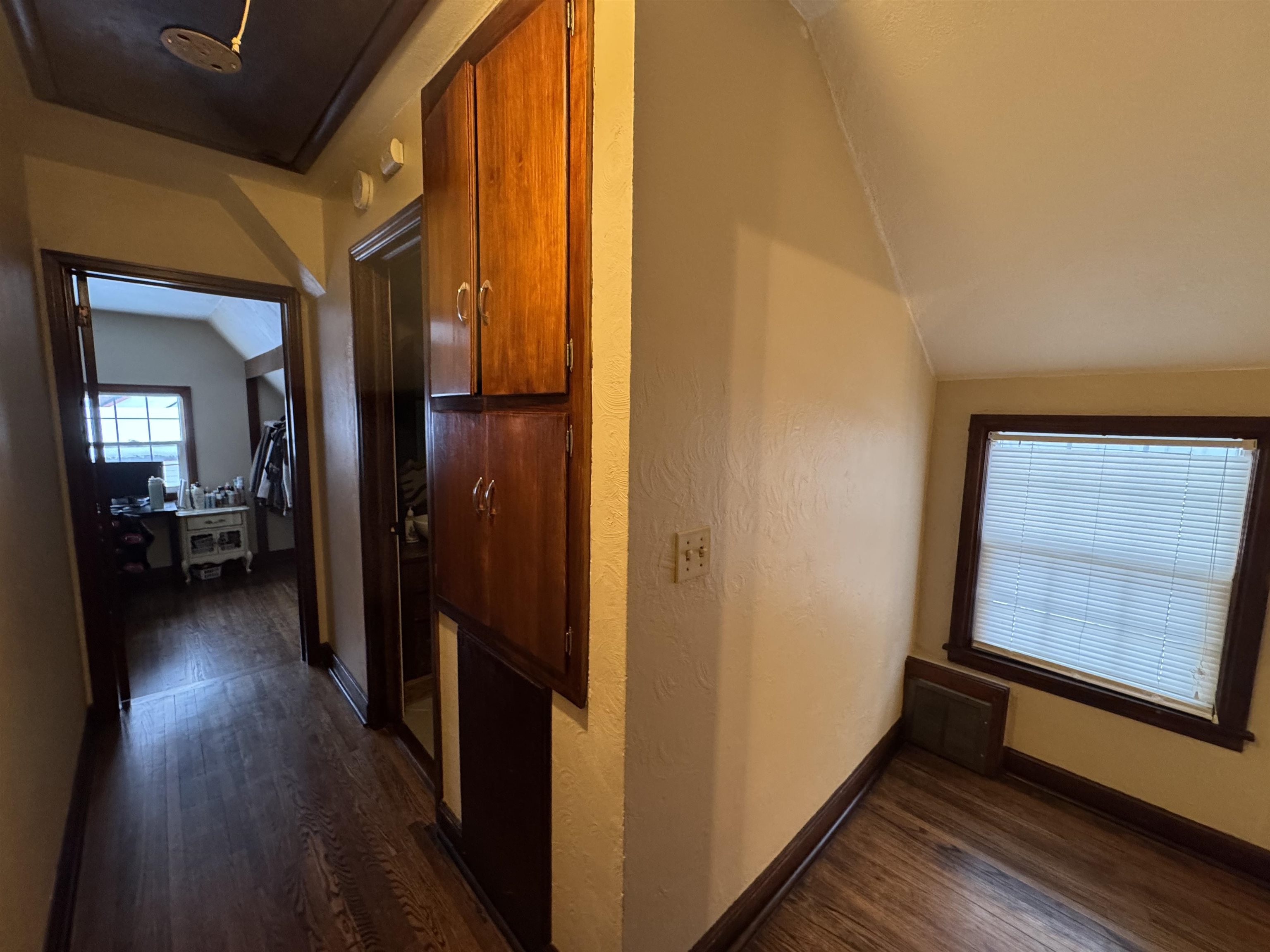 210 Court Avenue North Sandstone, MN 55072 - Photo 18 of 44