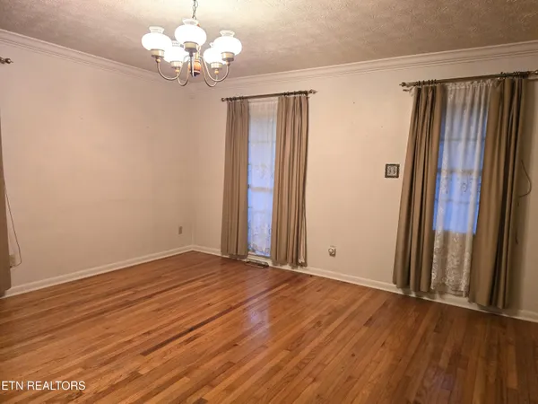 $239,900 | 1203 Winchester Avenue, Middlesboro, KY 40965