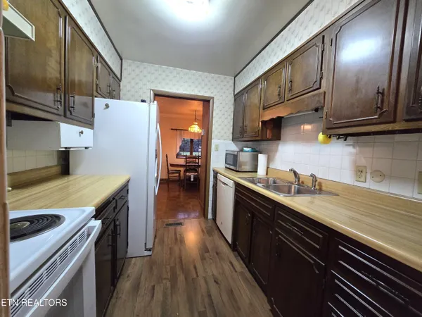 $239,900 | 1203 Winchester Avenue, Middlesboro, KY 40965