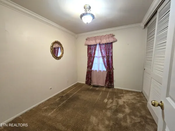 $239,900 | 1203 Winchester Avenue, Middlesboro, KY 40965