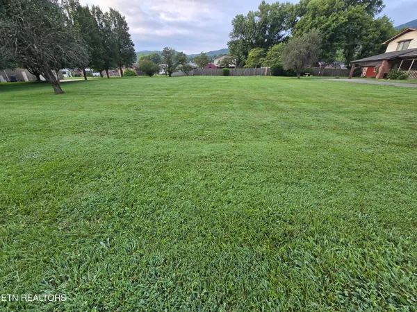 $239,900 | 1203 Winchester Avenue, Middlesboro, KY 40965