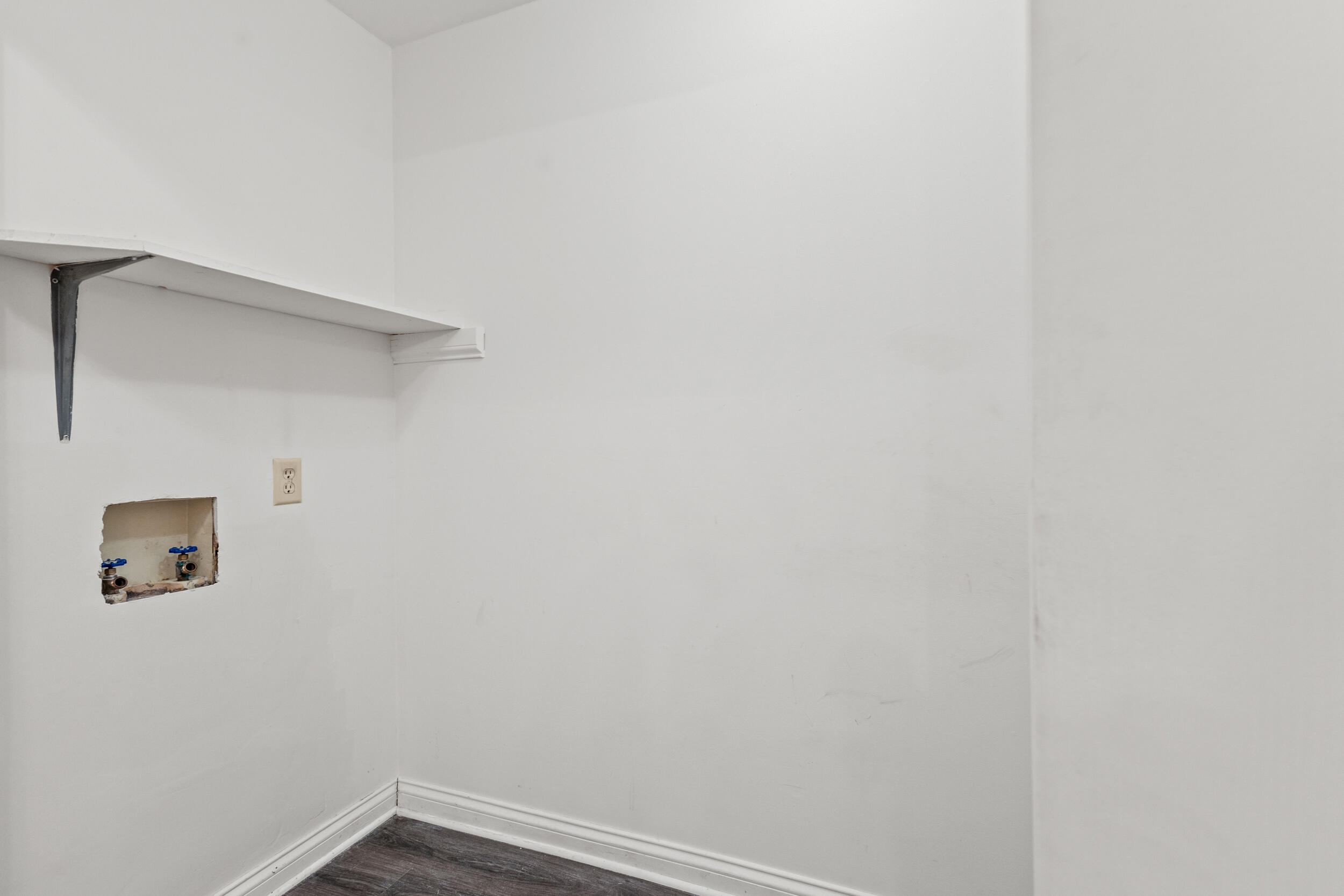 2137 Rollingdale Road Lexington, KY 40513 - Photo 25 of 42 25_img_2641