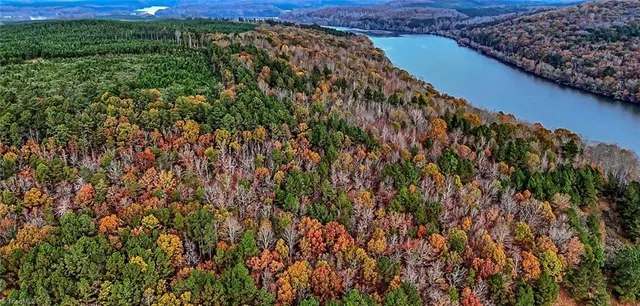 $15,386,400 | 0 Stokes Ferry Road, New London, NC 28127