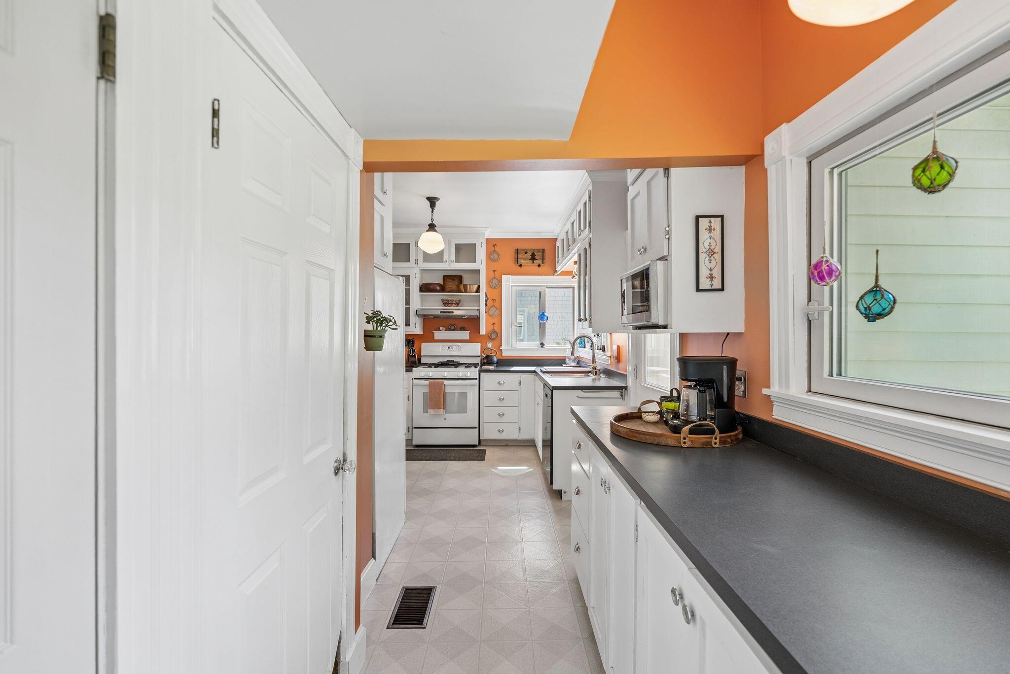 32 Morrill Avenue Waterville, ME 04901 - Photo 31 of 67 52_DSC01702