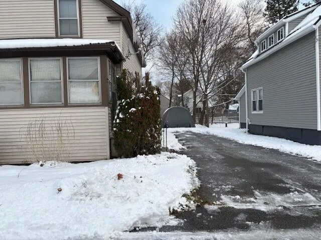 $159,000 | 27 Dexter Street, Bangor, ME 04401