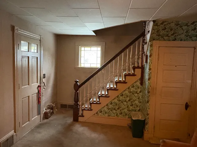 $159,000 | 27 Dexter Street, Bangor, ME 04401