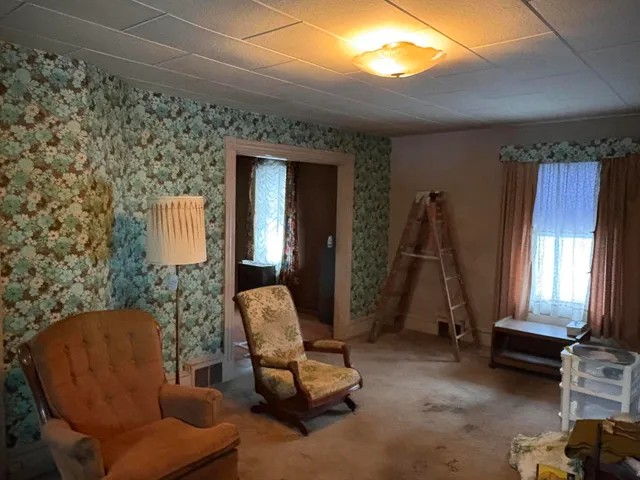 $159,000 | 27 Dexter Street, Bangor, ME 04401