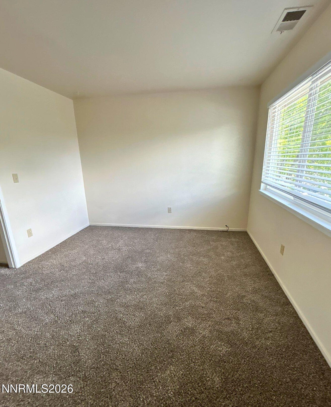 3673 Grant Drive, Unit C Reno, NV 89509 - Photo 9 of 11 d1b90152-f061-4c3c-8724-fae20dd1ca62