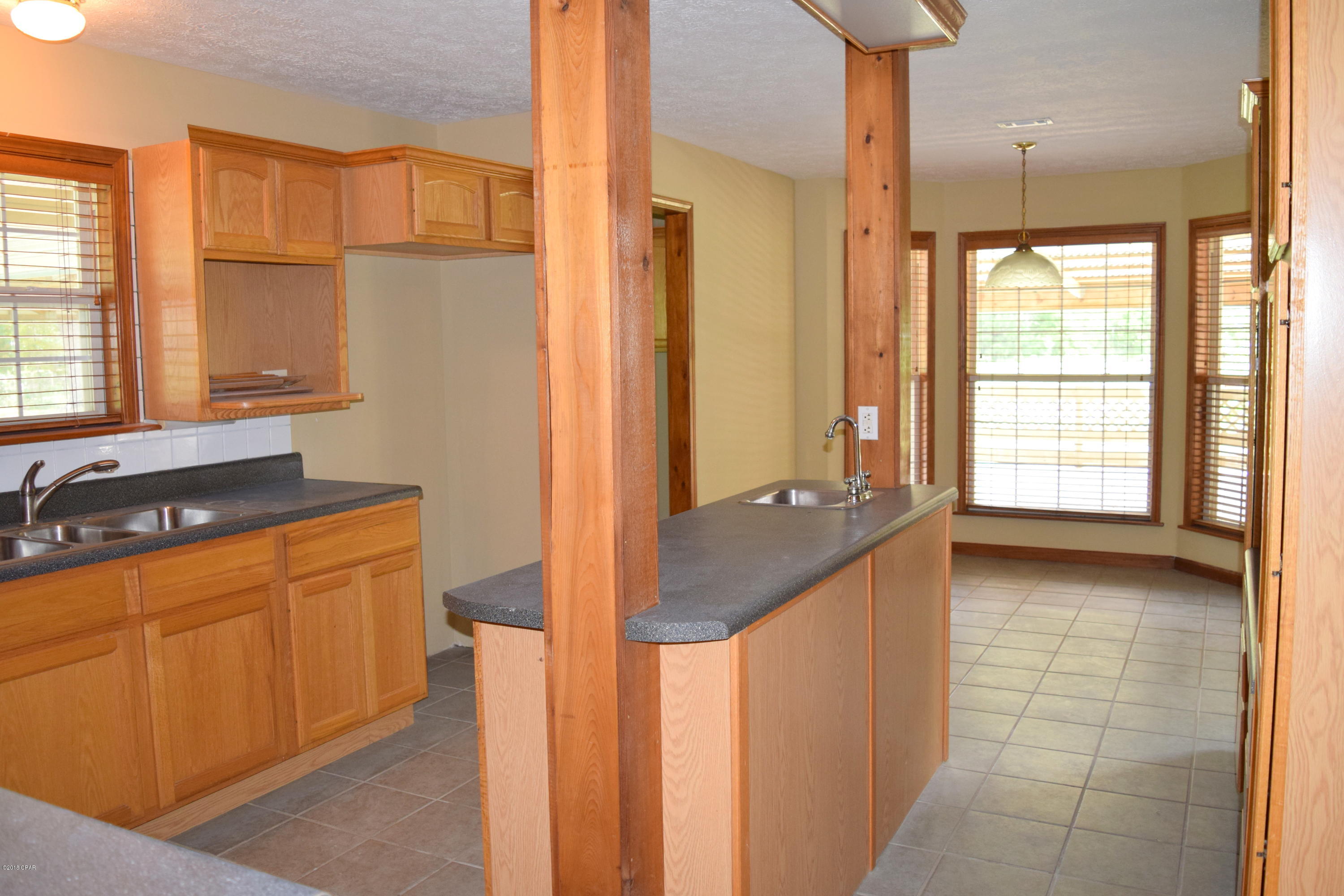 1010 Nursery Road Chipley, FL 32428 - Photo 5 of 27 Gallery Image 5