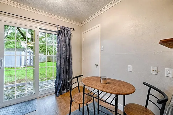 $255,000 | 531 Himes Drive, Euless, TX 76039