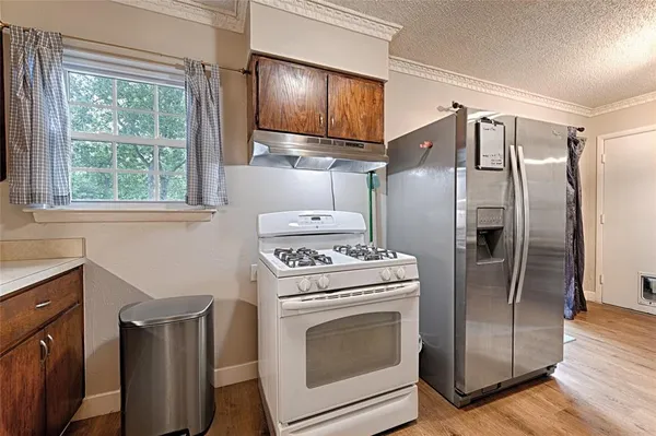 $255,000 | 531 Himes Drive, Euless, TX 76039