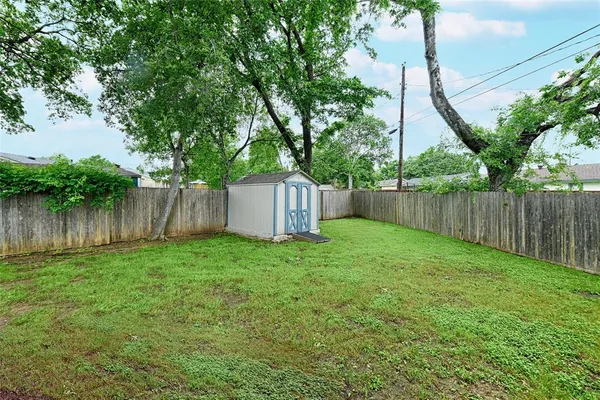 $255,000 | 531 Himes Drive, Euless, TX 76039