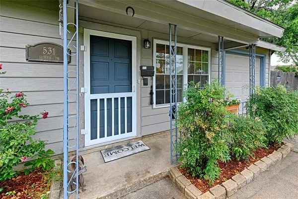 $255,000 | 531 Himes Drive, Euless, TX 76039