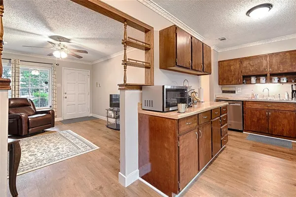 $255,000 | 531 Himes Drive, Euless, TX 76039