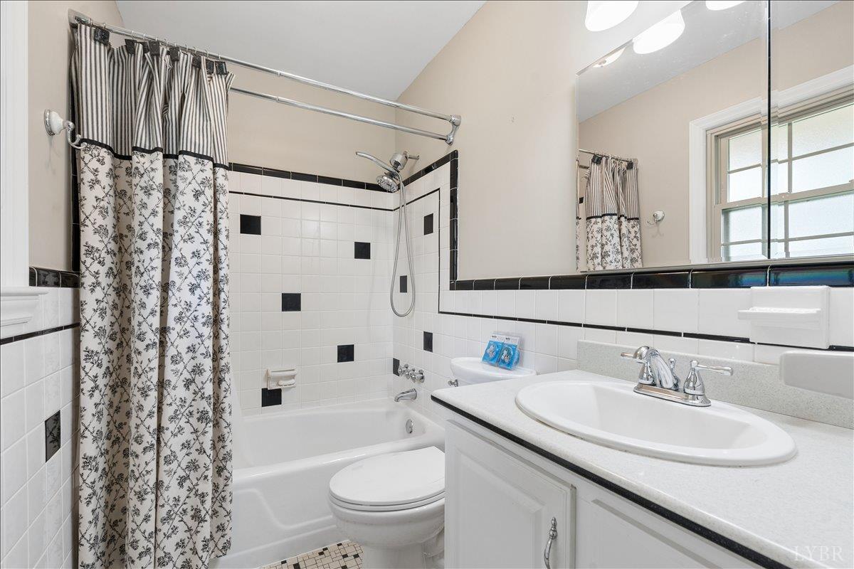 2310 Triggs Road Bedford, VA 24523 - Photo 25 of 63