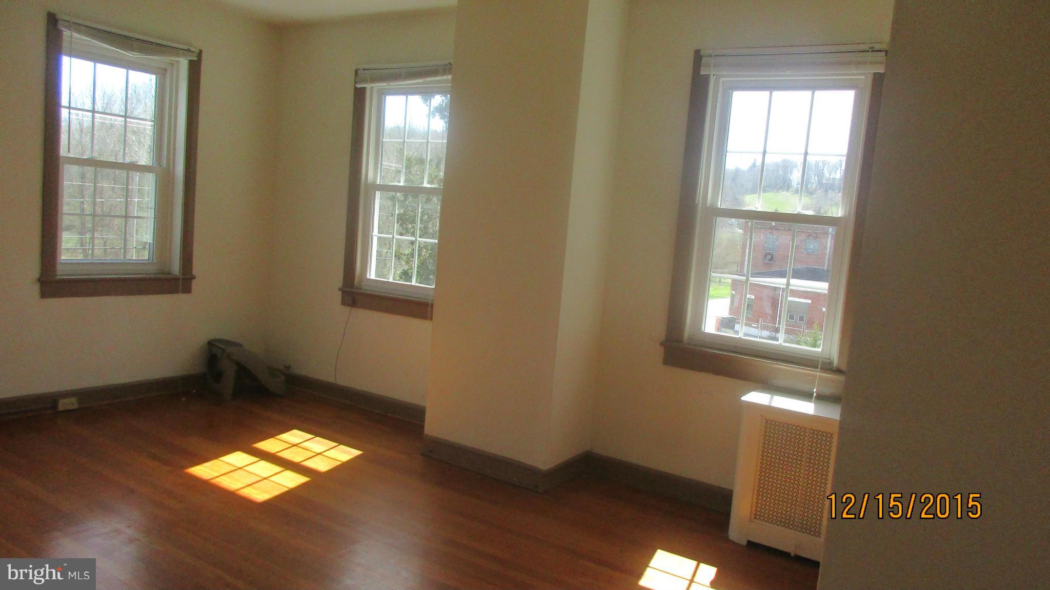 1506 Hunter Mill Road White Hall, MD 21161 - Photo 9 of 17 Interior (General)