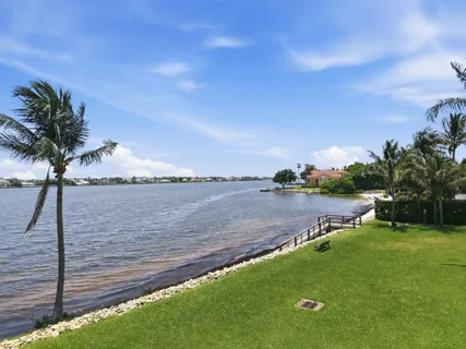 $449,900 | 107 Ocean Cay Way, Hypoluxo, FL 33462