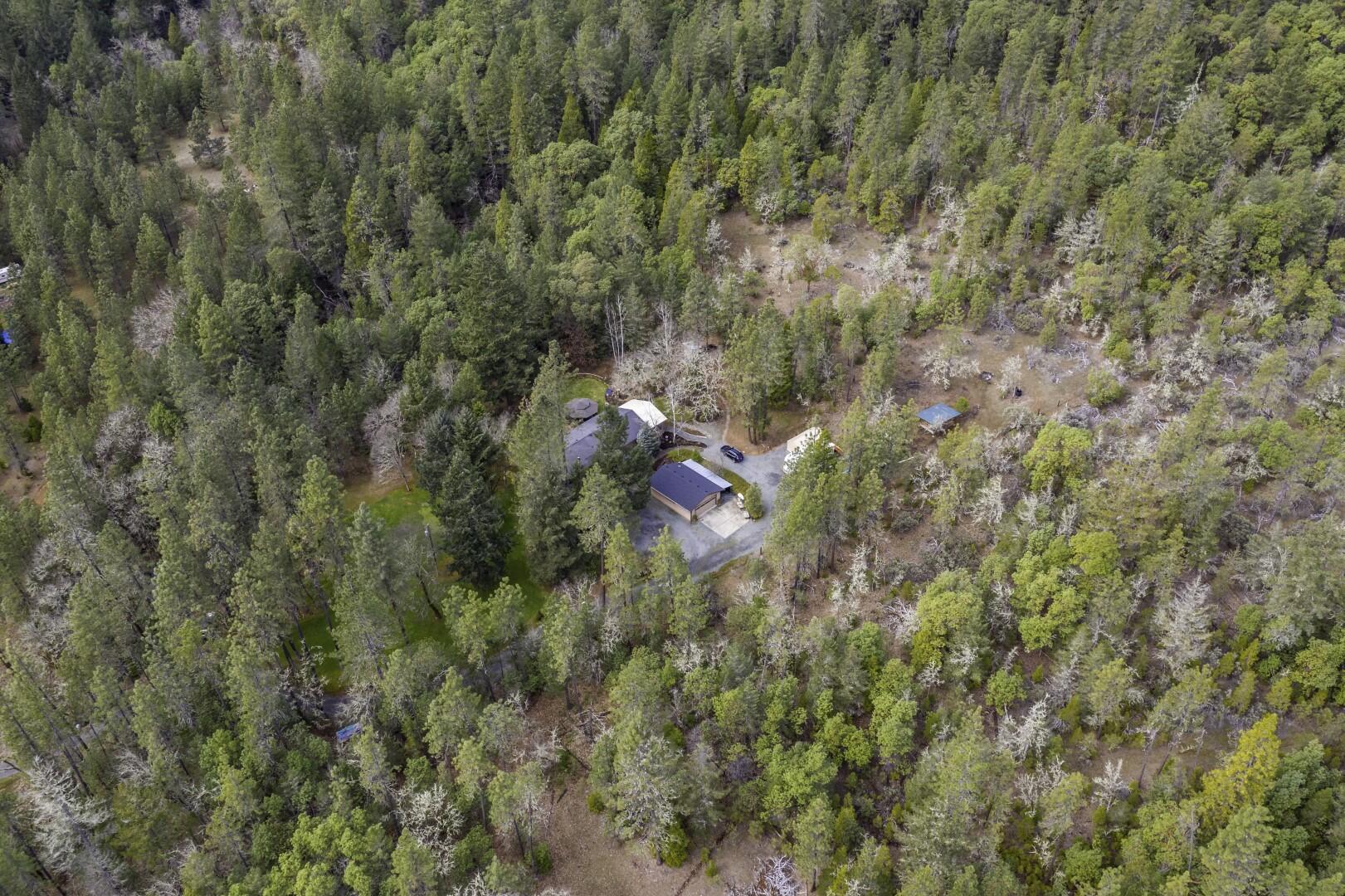 280 Fielder Creek Road Rogue River, OR 97537 - Photo 7 of 61 DJI_0915-HDR