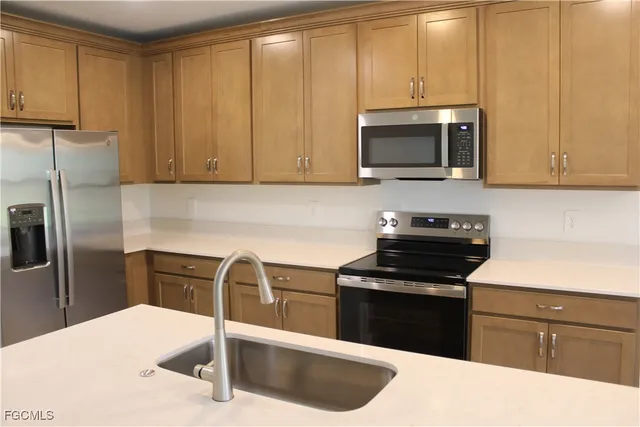 $309,990 | 235 Lakeside Breeze Way, Lehigh Acres, FL 33974