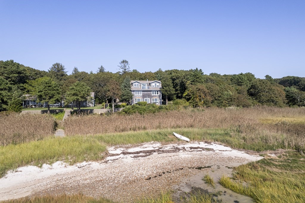 81 B Towhee Road, Unit B Wareham, MA 02571 - Photo 4 of 27 Gallery Image 4
