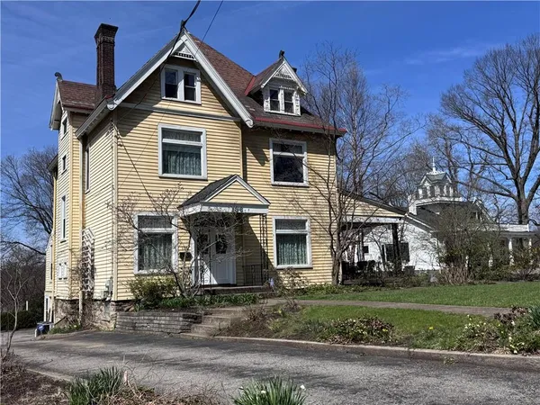 $899,900 | 136 West Swissvale Avenue, Pittsburgh, PA 15218