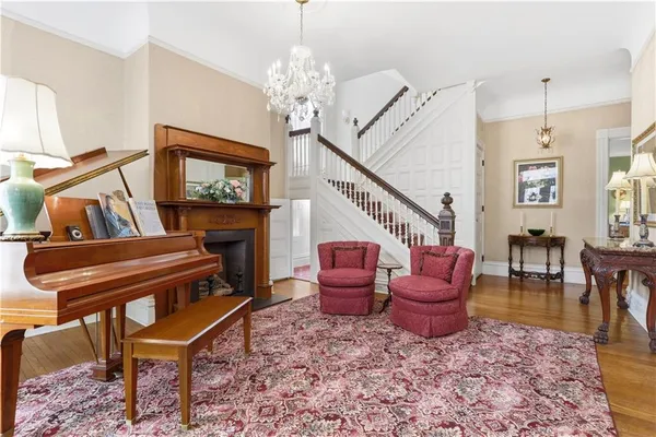$899,900 | 136 West Swissvale Avenue, Pittsburgh, PA 15218