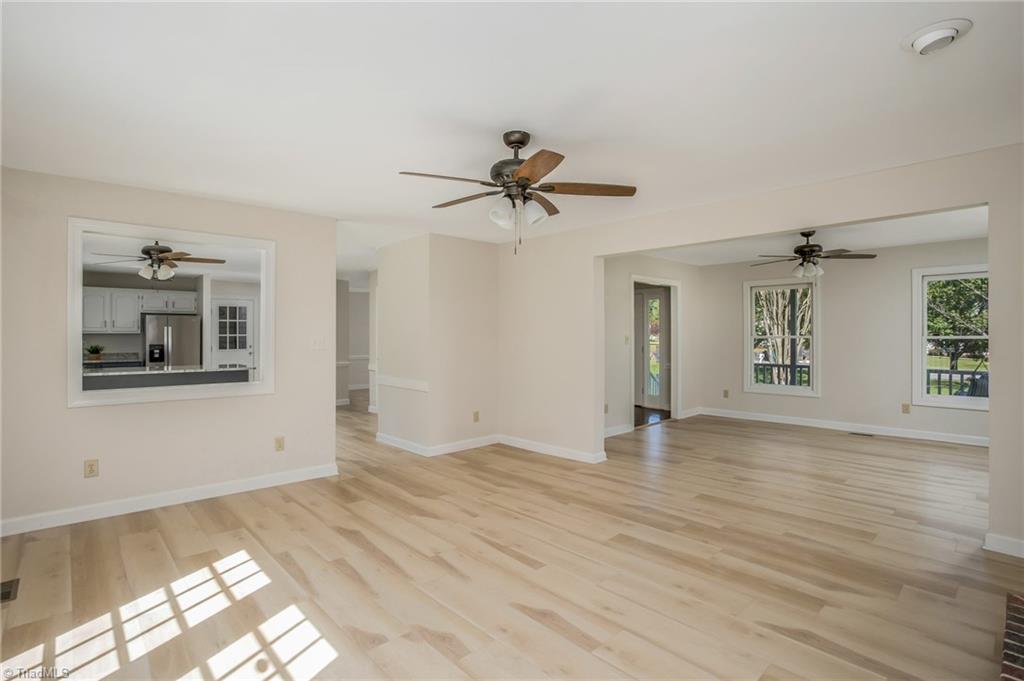 7517 Strawberry Road Summerfield, NC 27358 - Photo 12 of 45 BREAKFAST ROOM